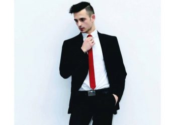 Chris Zissis Shares His Life Enriching Experience of Creating a 7-Figure YouTube Business