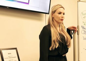 How Influencer Dr. Ketam Hamdan is  Inspiring Leaders to Look Inside & Know Themselves