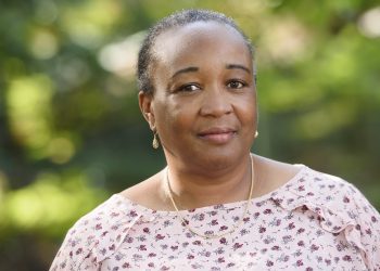 How Life Coach Dr. Lisa Collins Incorporates Her Autoethnographic Research for Organizational Racial Healing