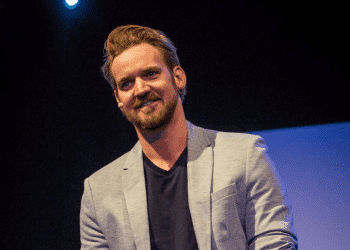 Influencer John Holowaty Gives Advice on How to Find Talent within Yourself